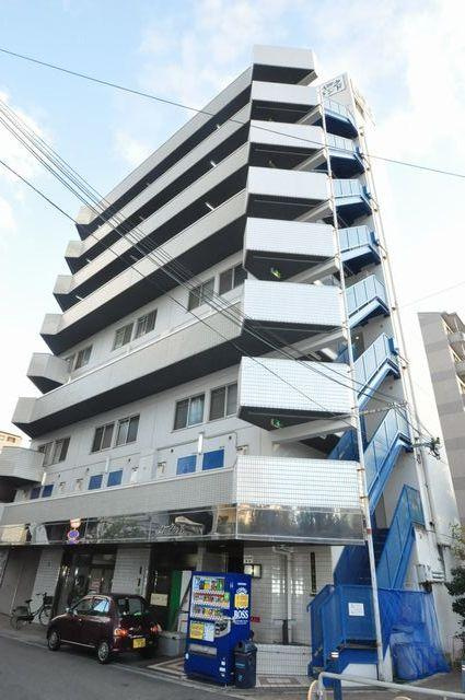 エフアール城東中央の外観