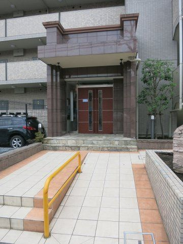 カーサグランデのエントランス|前回募集時の写真です。現況優先