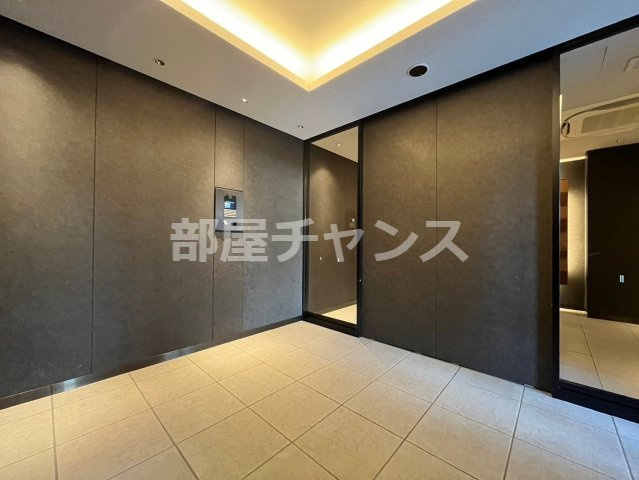 パークアクシス名古屋山王橋のエントランス