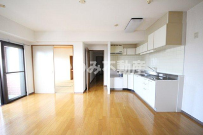 【居間・リビング】 | モーニングパーク朝霞 | ※他部屋参考写真