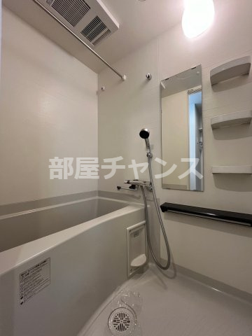 エステムコート名古屋セントリアの浴室