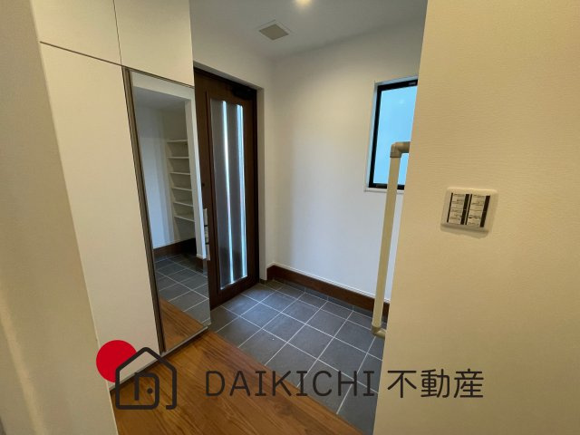 【玄関】 | 東松山市小松原町　Tama Town　新築戸建　全2棟　1号棟