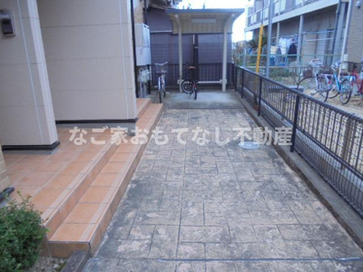 【エントランス】 | メゾン比良西 | メゾン比良西
