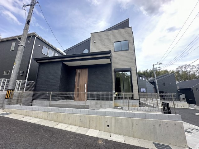 八幡市八幡福禄谷　新築未入居　２２号地