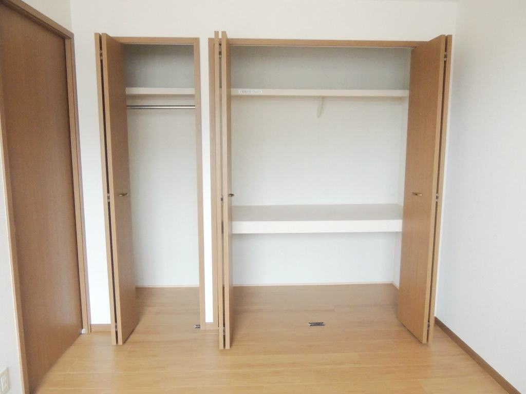 クレセールおおつ野Ａの収納|収納