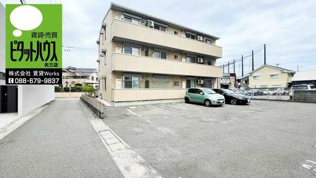 アンソレイエ