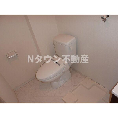 【トイレ】 | プリメーラ中村公園 | ゆったりとした空間のトイレです