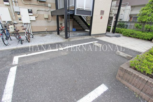 めぞん一刻の駐車場