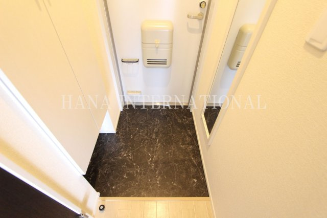 【玄関】 | ミランダクレールコート新里