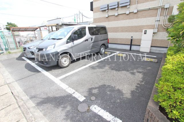 ひいらぎの駐車場
