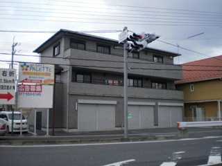 守山市千代町の店舗事務所