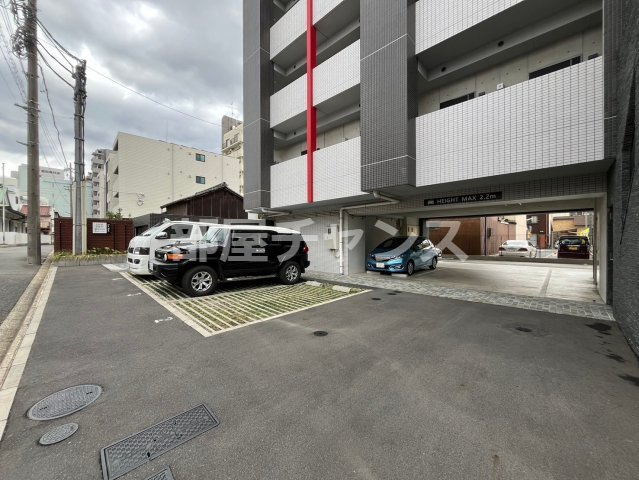 名古屋市中区正木１丁目の賃貸マンションの駐車場|カースペースがあります