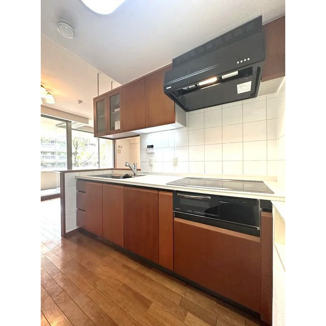 名古屋市千種区新池町２丁目の賃貸マンションのキッチン|IHクッキングヒーター