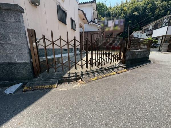 和歌山市田尻　中古戸建の駐車場