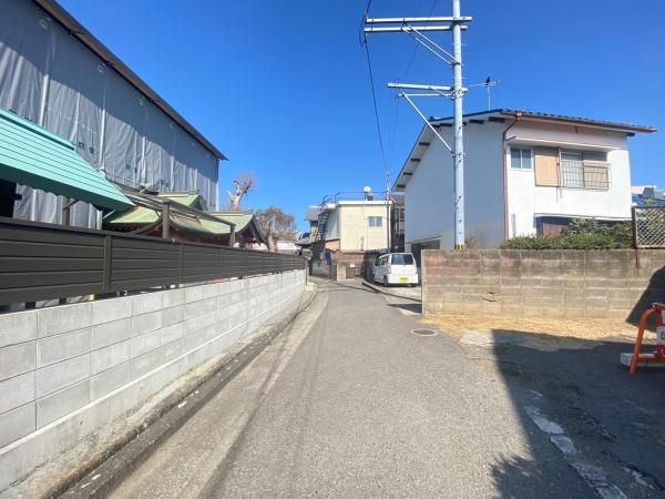 和歌山市中之島　土地の前面道路含む現地写真