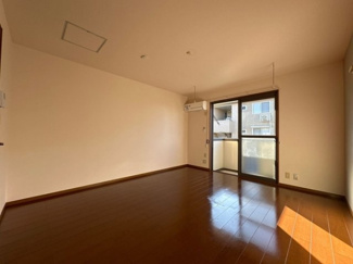 【居間・リビング】 | ハニーコート　Ｂ