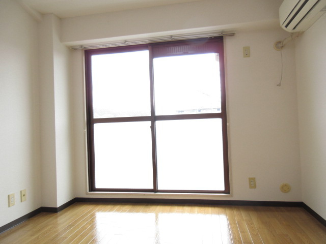 【洋室】 | コーポ平城 | 同型タイプ