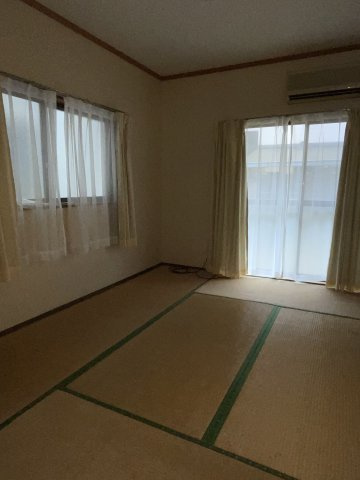 コーポカールの居間・リビング