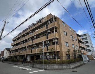 【外観】 | サンプリンス瑞穂 | 【サンプリンス瑞穂】地上６階建　総戸数31戸　ご紹介のお部屋は２階部分です♪室内リフォーム済みでお待たせ無しで即ご入居していただけます！