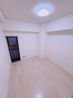 【洋室】 | ライオンズマンション大手前第2