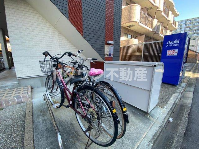 【その他共用部分】 | レクセルズ | 駐輪スペースです