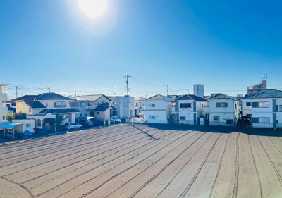 【展望】 | ■駅まで平坦徒歩８分！カースペース２台♪整形地■亀井野３丁目全３棟 | 【①号棟】