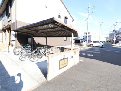 【その他共用部分】 | クレスト新地 | 【クレスト新地】駐輪場