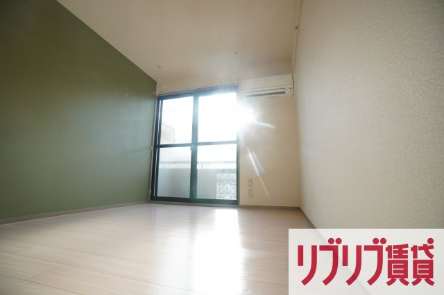 アーバンライフの居間・リビング