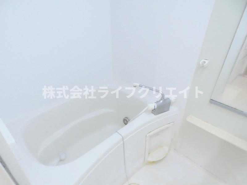 ロイヤル・レジデンス弐番館の浴室