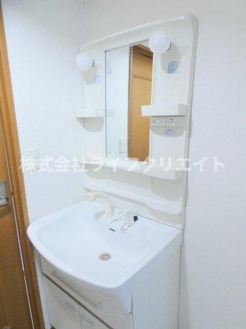 ロイヤル・レジデンス弐番館の洗面所