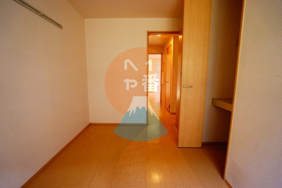 【内装】 | WIT小田原 | 洋室です　※参考写真です