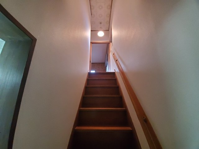 国分町借家の内装