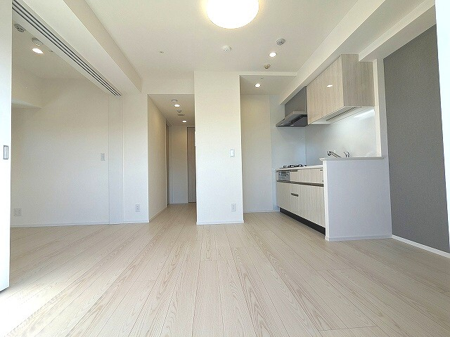 Urbanex KURAMAE RESIDENCEの内装|インターネット無料、床暖房、エアコン照明付きです