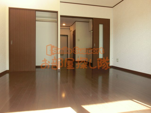 サクシードの居間・リビング