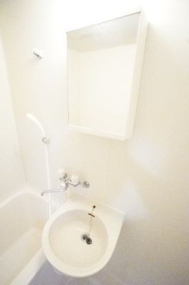 【独立洗面台】 | パルフェ・シャンブル千葉 | ※同物件・反転タイプの写真です。