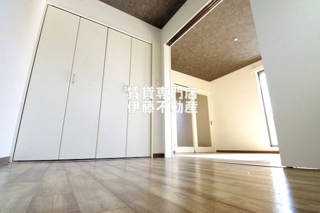 Gallery庄内通の洋室