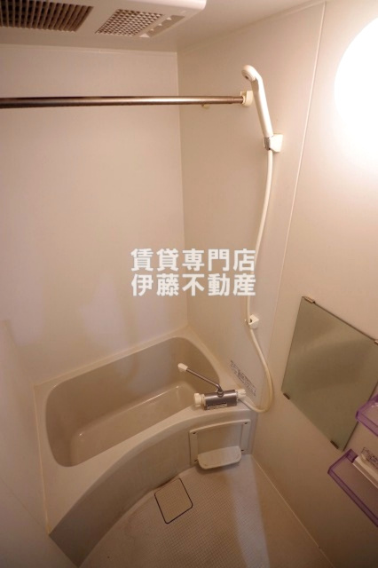 Gallery庄内通の浴室