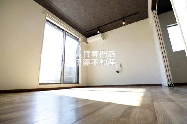 Gallery庄内通の内装