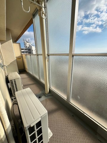 上高丸北住宅のバルコニー