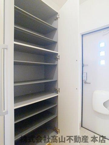 リバーサイド田久　Ⅰの収納