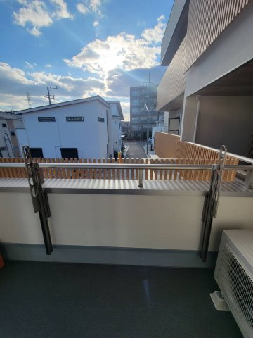 【バルコニー】 | キャルムコート交野2番館