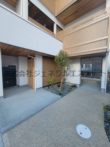 【エントランス】 | キャルムコート交野2番館