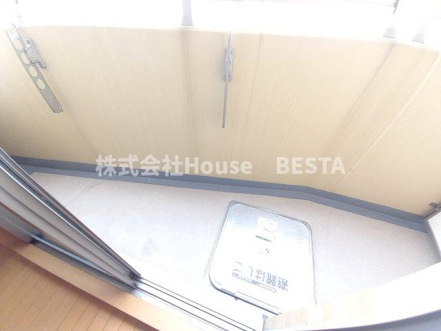 エステムコート神戸県庁前Ⅲフィエルテのバルコニー