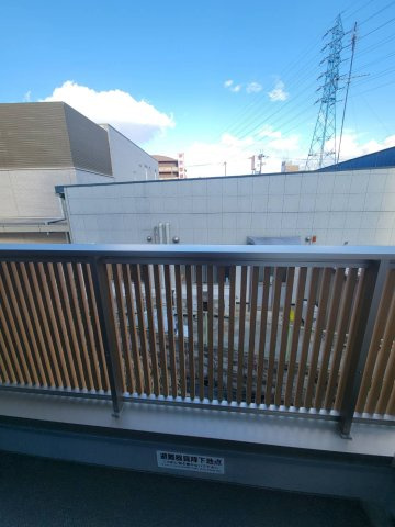 キャルムコート交野2番館のバルコニー