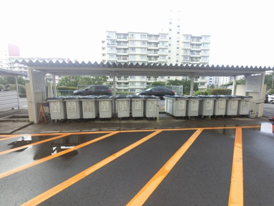 【その他共用部分】 | 野庭団地615-2号棟 | 敷地内ゴミ置き場です。