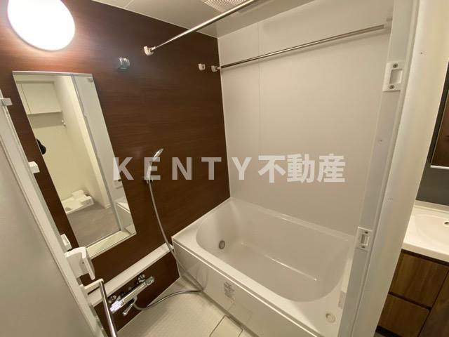 【浴室】 | Ｊ．ＧＲＡＮ　Ｃｏｕｒｔ　品川西大井ＷＥＳＴ | 落ち着いた空間のお風呂です