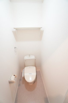 【トイレ】 | シャルマンD棟 | ※同物件・同タイプの写真です。