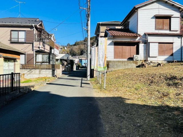 あきる野市牛沼　売地のその他|接道は北側私道4mです。