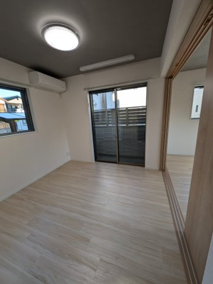 【洋室】 | Casa　With | 
