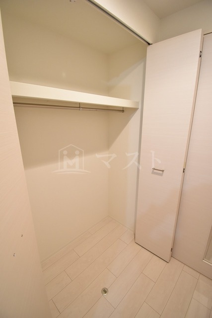 エスリード天王寺町北の収納